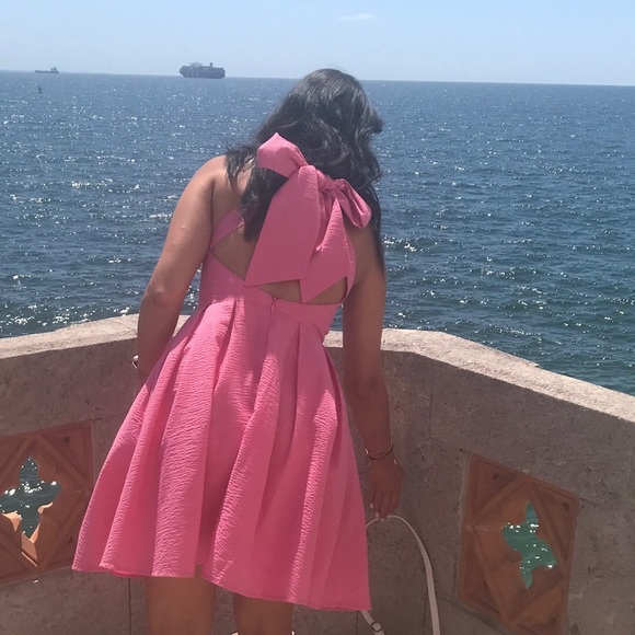 Sexy Pink 💕 Dress - Picture 3 of 9